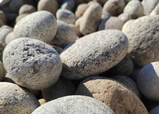Купить речную и морскую гальку напрямую у производителя с доставкой  купить в Ставрополе от производителя, без посредников